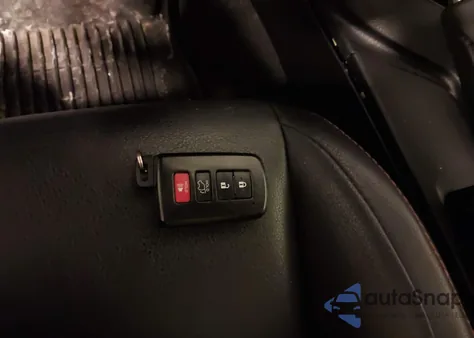 2016 Toyota Rav4 Se from USA, damaged, VIN JTMJFREV0GD185164